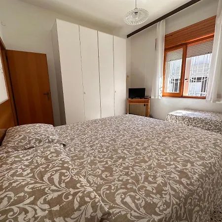 דירה Rivazzurra - 150m Dal Mare, Giardino E Parcheggio Di Clickaffitti רימיני
